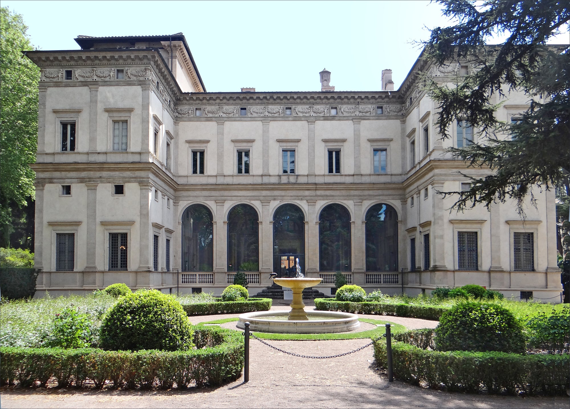 Villa Farnese - Fresque Hercule, le lion de Némée et les centaures - XIXème siècle