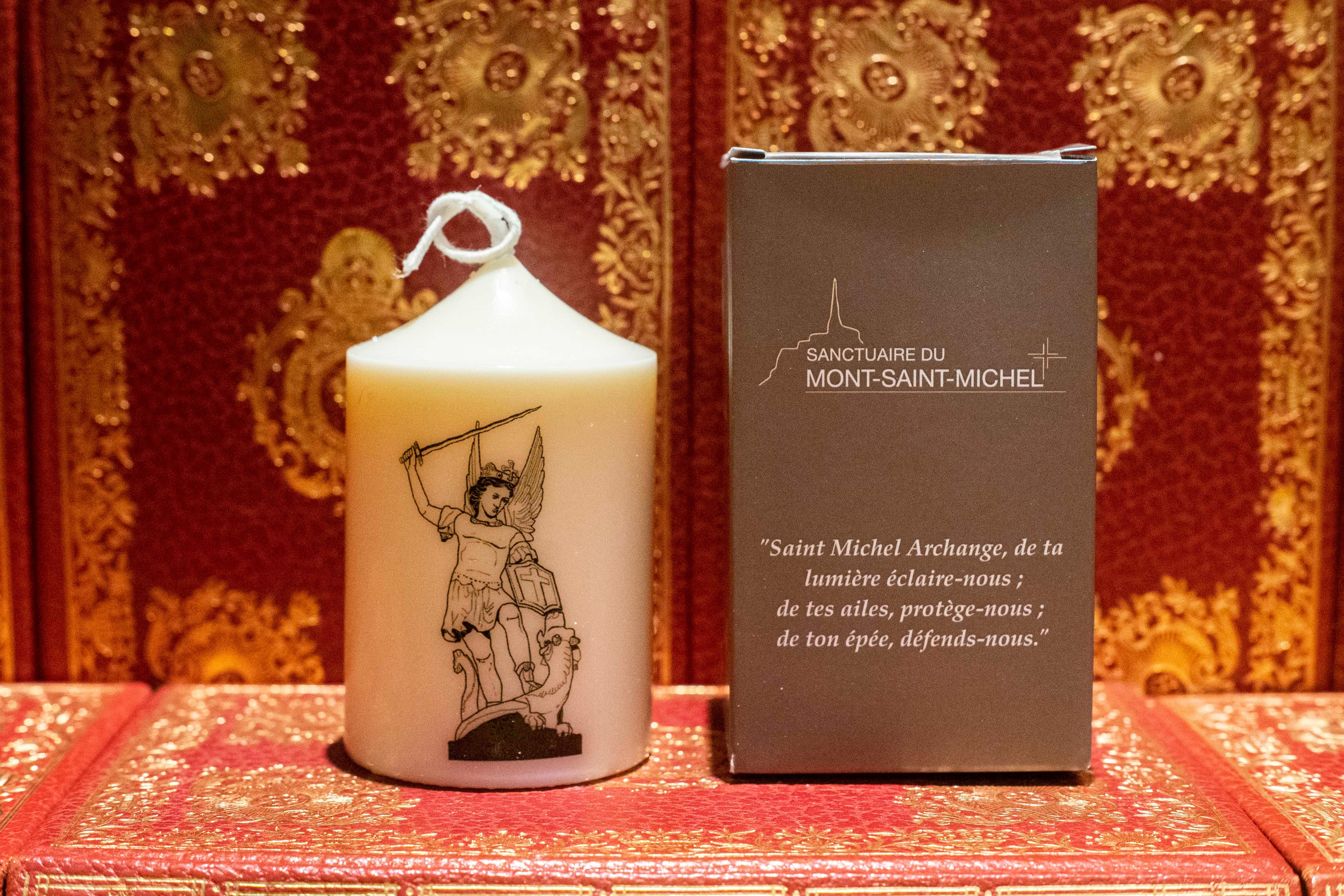 Mont Saint Michel - Gravure XXIéme siècle, réalisée par les Soeurs de la Fraternité Monastique de Jérusalem